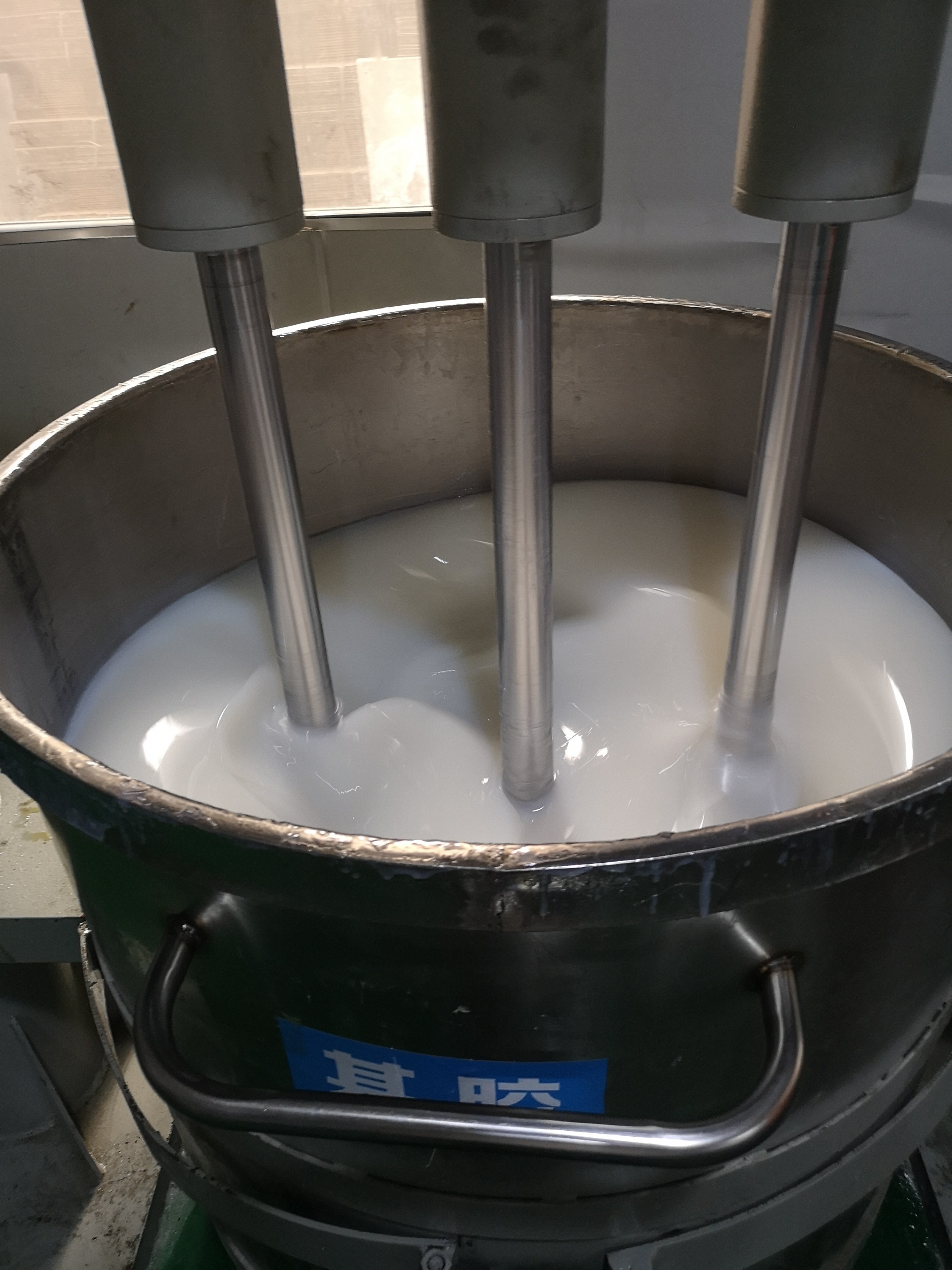 液體硅膠跟固化劑沒(méi)有攪拌均勻會(huì)有什么情況 ？